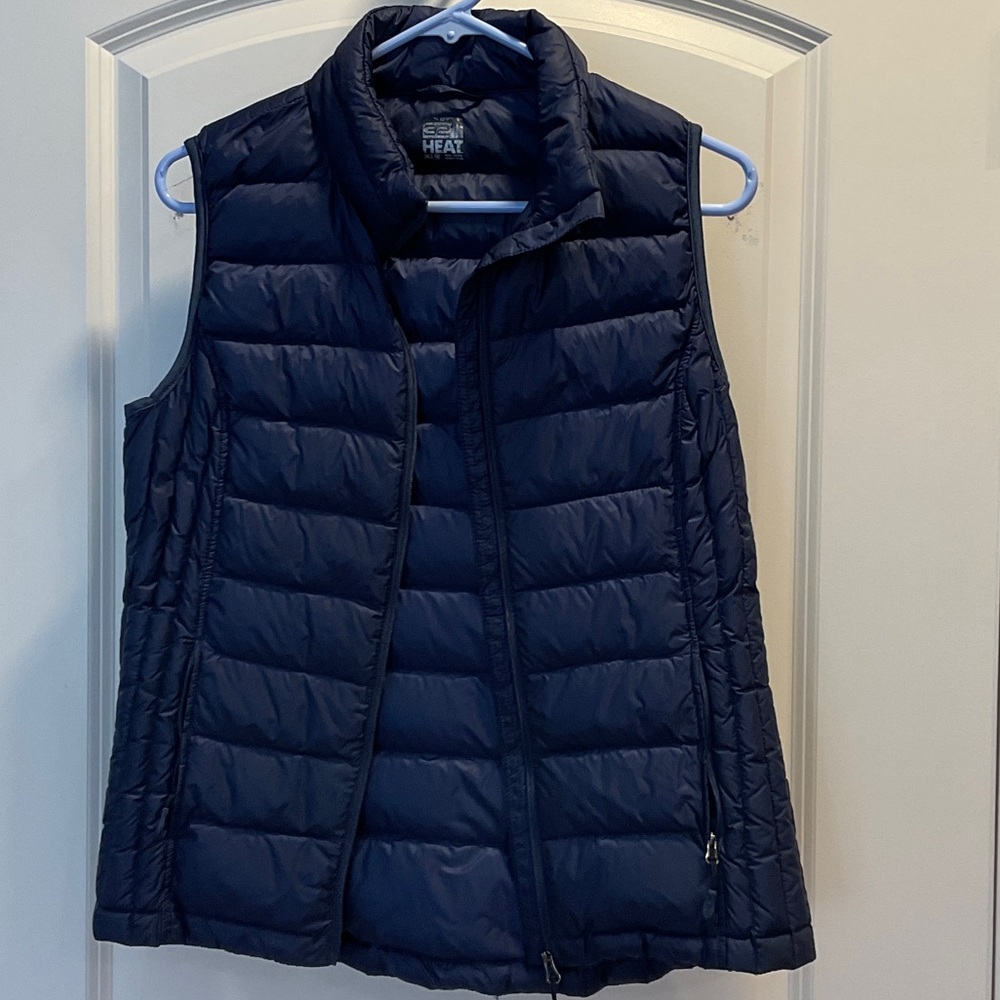 32 Degrees Women's Dark Blue Quilted Vest
